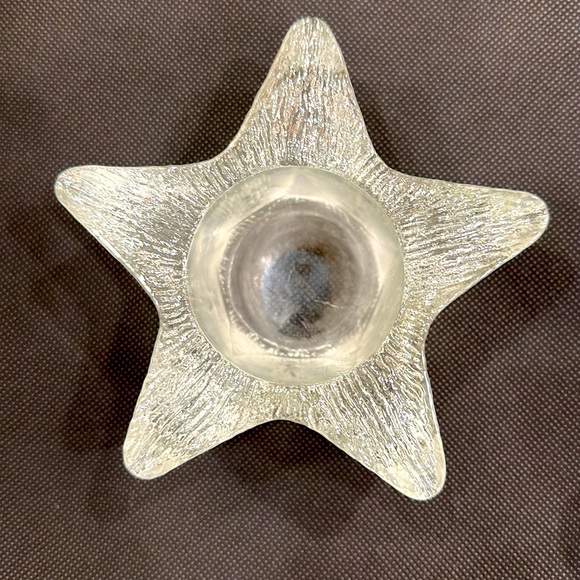 NIB💙STAR SHAPED VOTIVE CANDLEHOLDER WITH BLUEBERRY SCENTED VOTIVE CANDLE - Picture 3 of 10